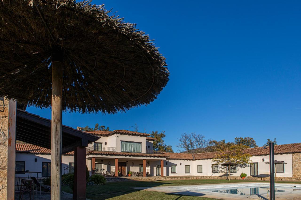 Casa Rural Los Tres Lugares San Martin De Trevejo Exterior photo
