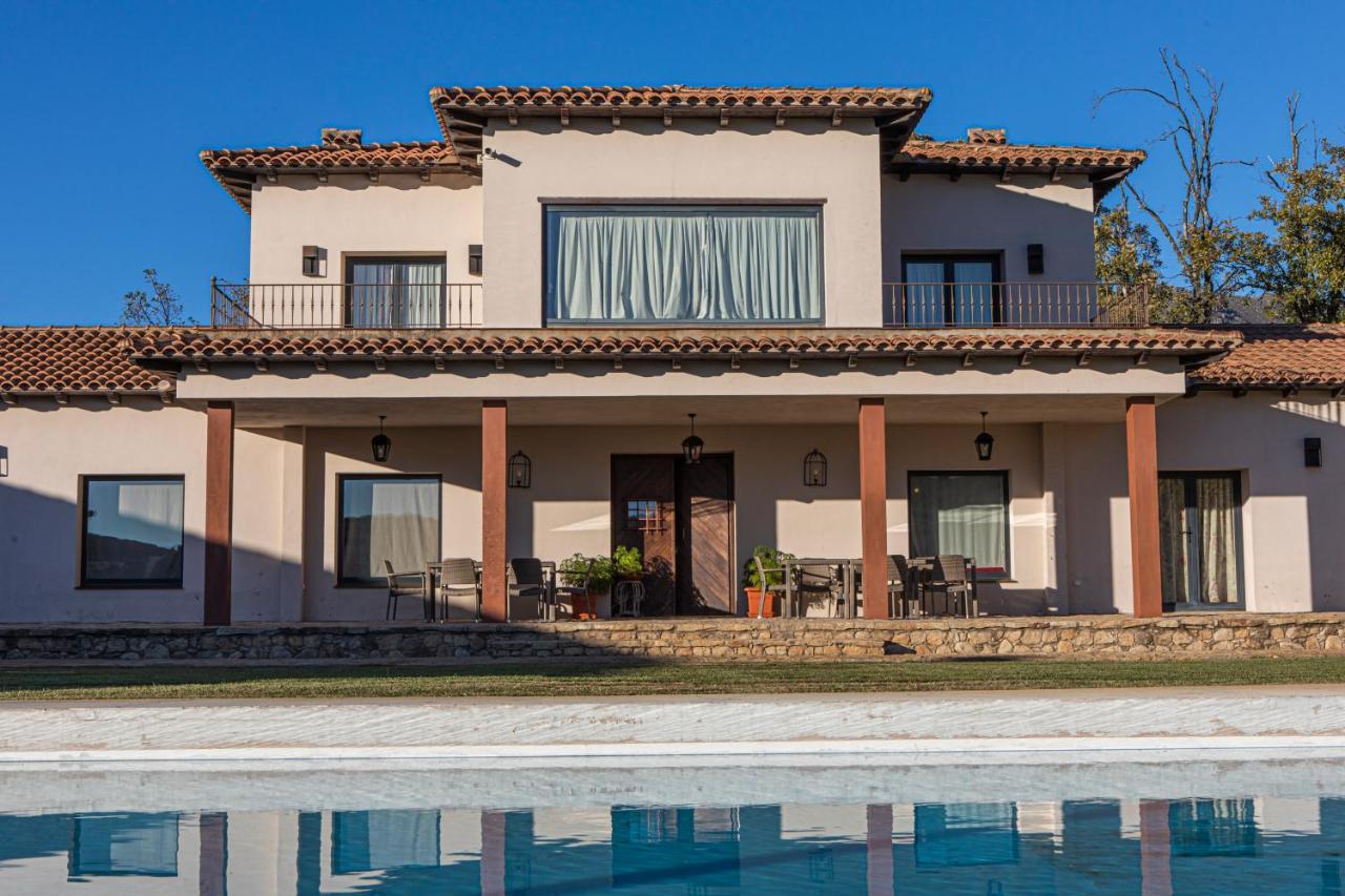 Casa Rural Los Tres Lugares San Martin De Trevejo Exterior photo